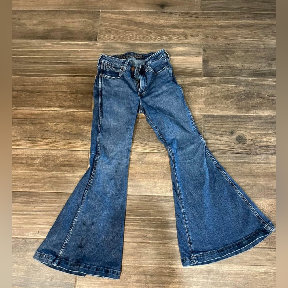 Wrangler high waisted flares.